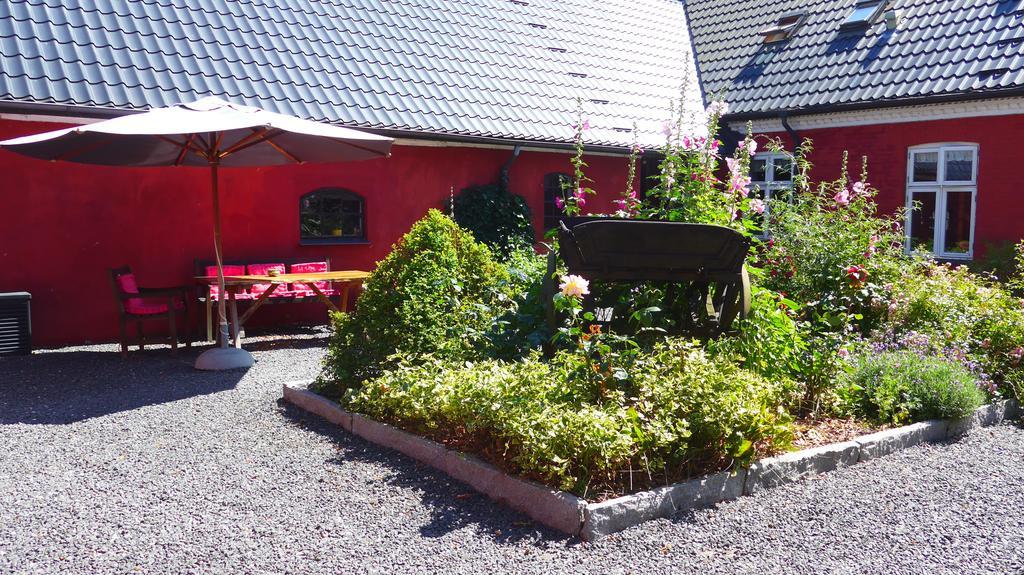 Bakkelund Bed & Breakfast Borre ภายนอก รูปภาพ